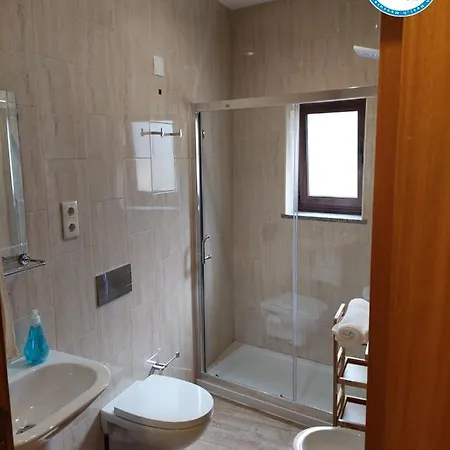 New Life - Torre Clerigos Studio-3t بورتو